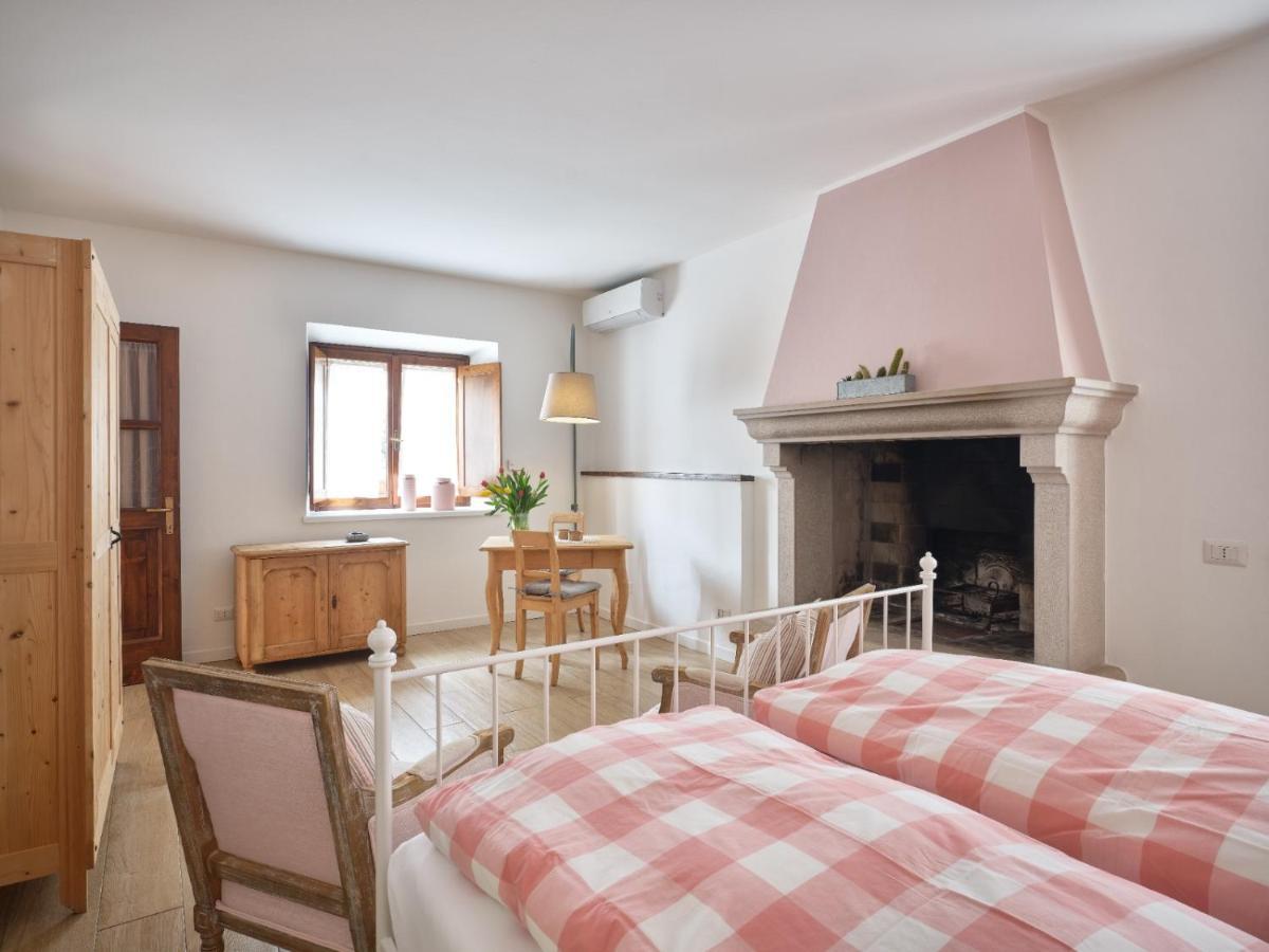 Cason Degli Ulivi Apartment Rivoli Veronese ภายนอก รูปภาพ