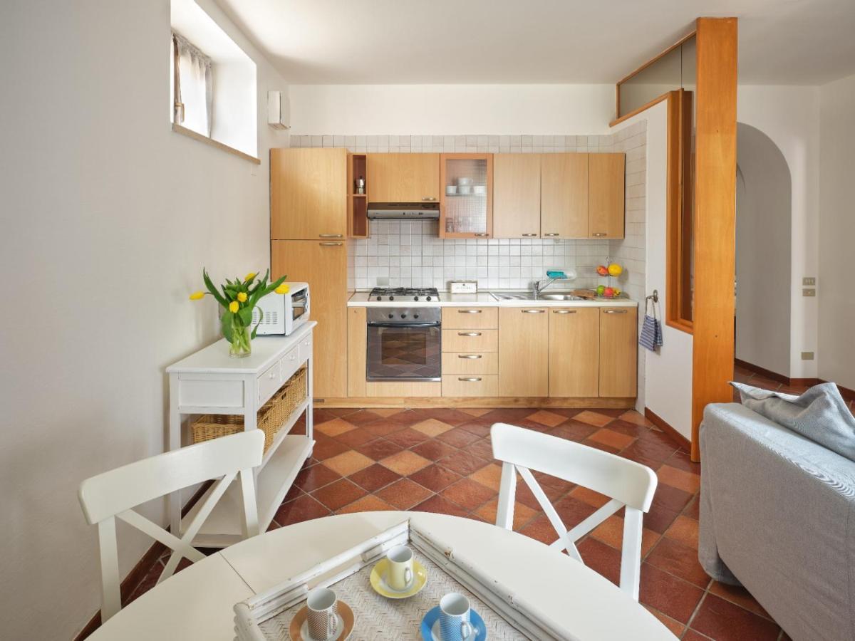 Cason Degli Ulivi Apartment Rivoli Veronese ภายนอก รูปภาพ
