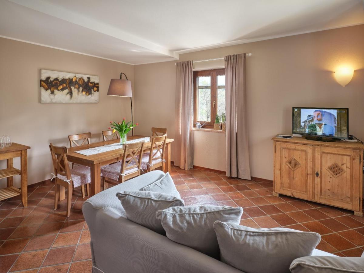 Cason Degli Ulivi Apartment Rivoli Veronese ภายนอก รูปภาพ