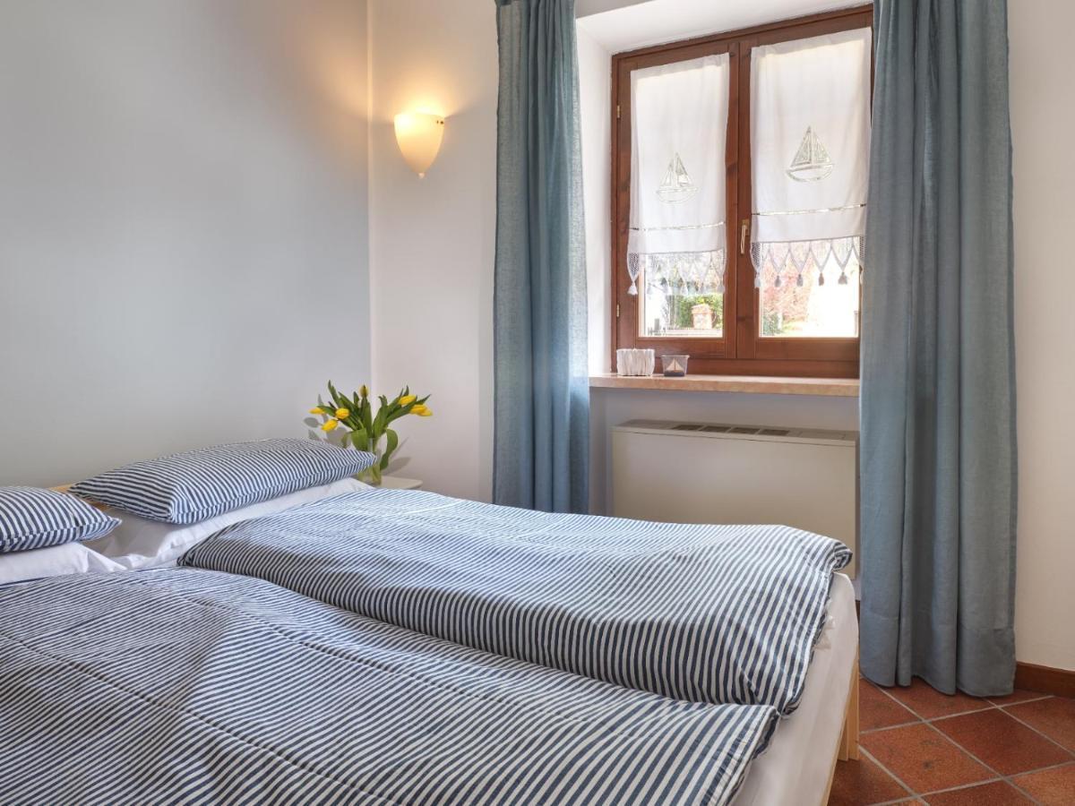 Cason Degli Ulivi Apartment Rivoli Veronese ภายนอก รูปภาพ