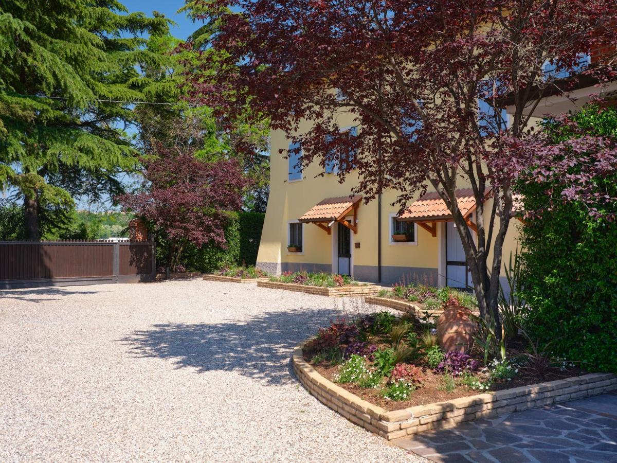 Cason Degli Ulivi Apartment Rivoli Veronese ภายนอก รูปภาพ